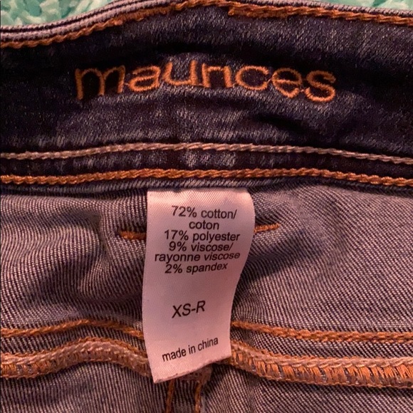 Mid Rise Skinny Jeans - Picture 2 of 3